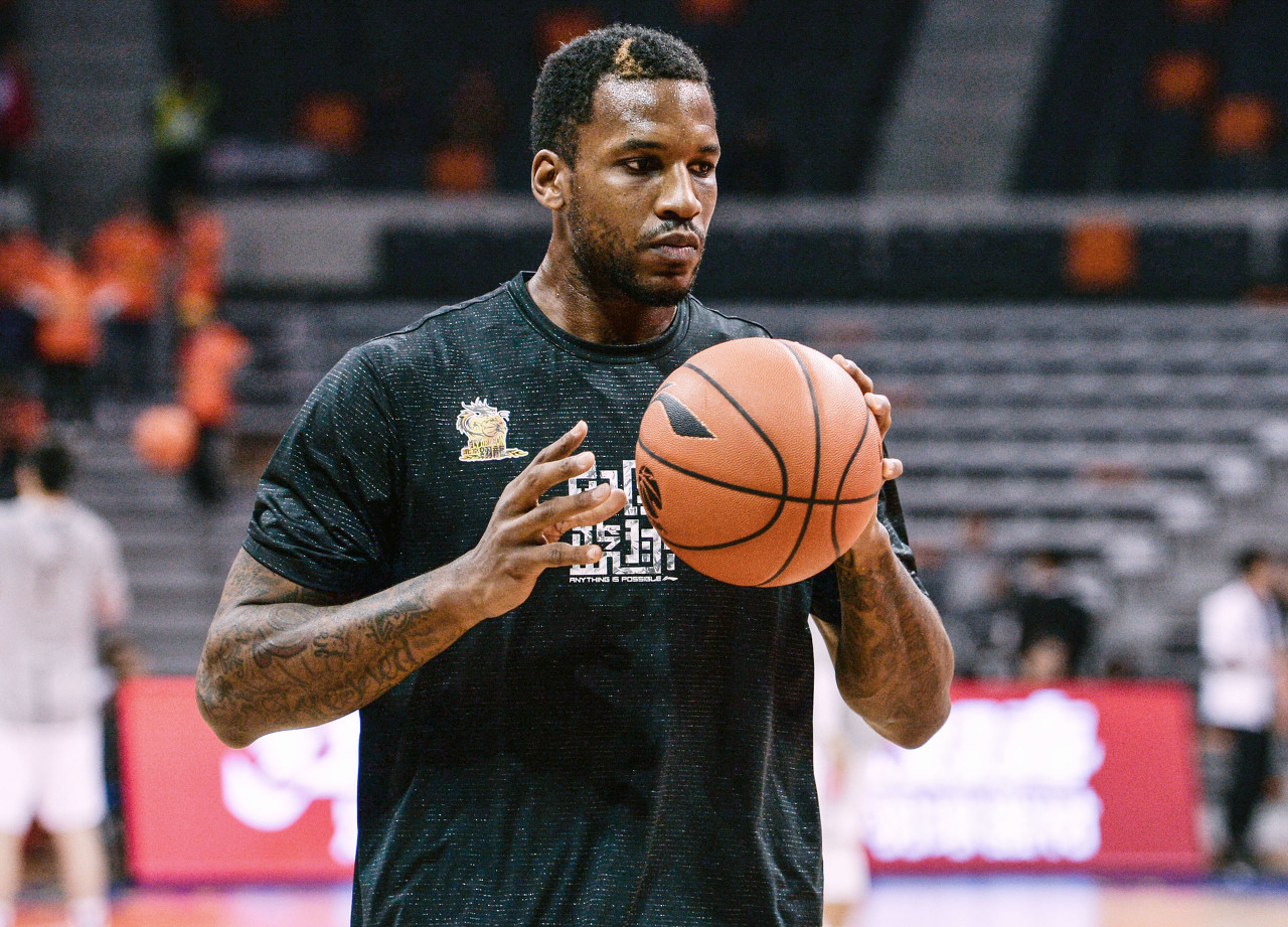 尤其是像范 尤其是像范